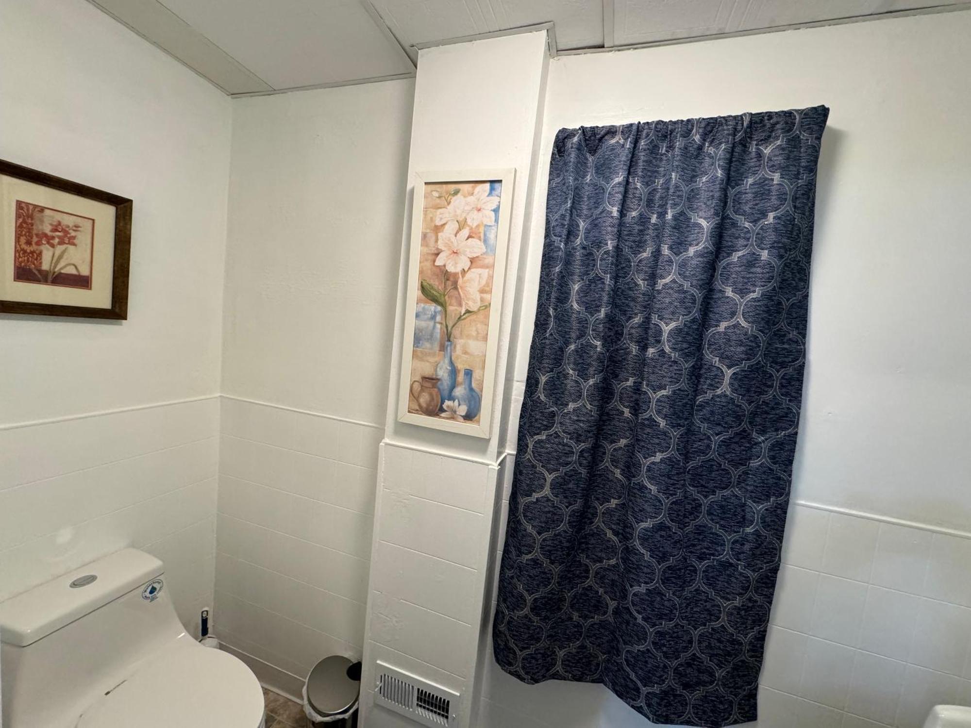 Comfy Getaway, 5 Bed, Sleeps 9, Walk To Falls! Niagara Şelalesi Dış mekan fotoğraf